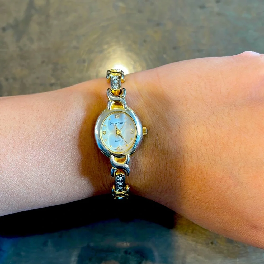 Jaclyn Smith | Accessories | Jaclyn Smith Quartz Japan Movt  display picture 2
